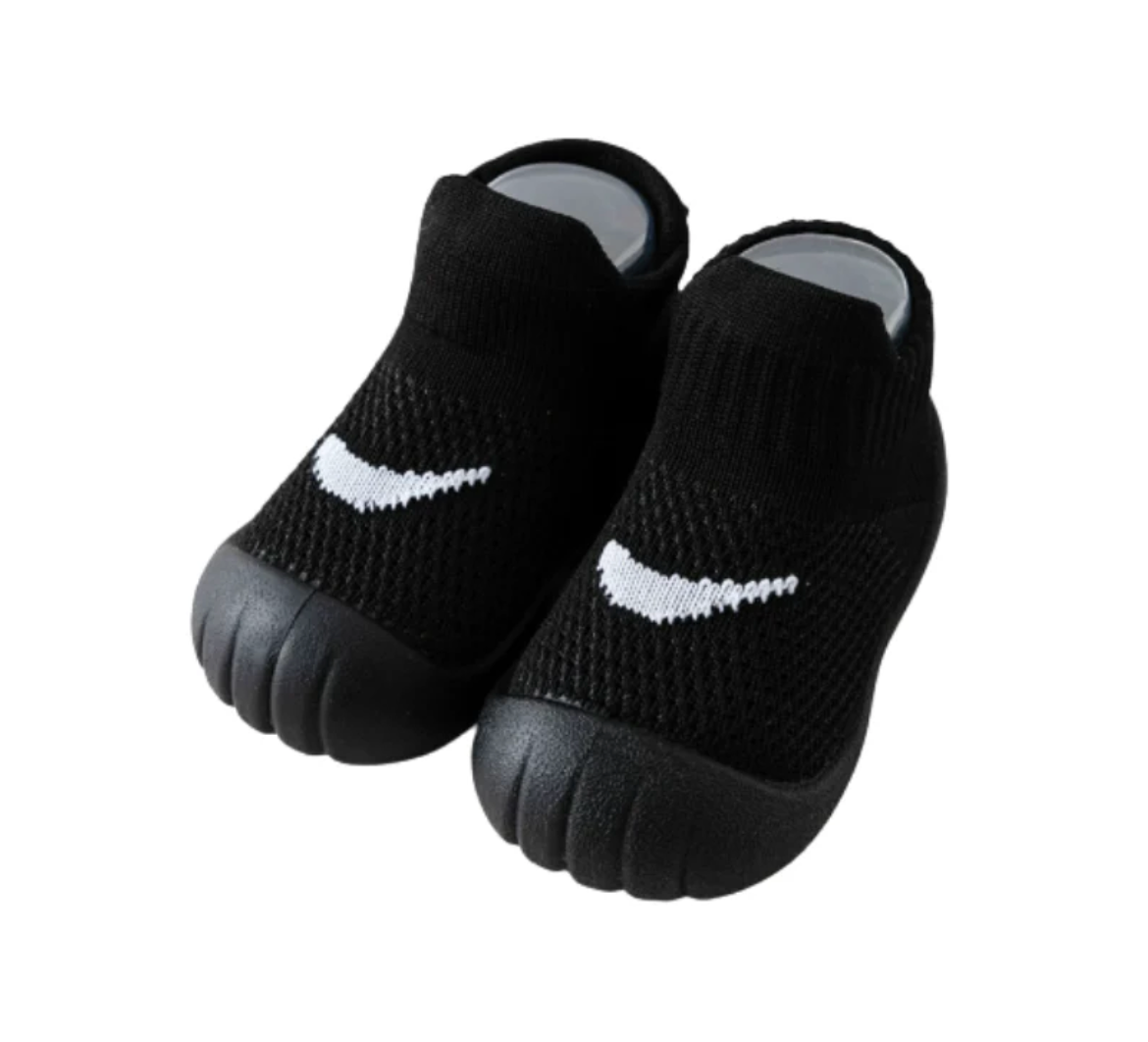 Flexible Baby-Lauflernschuhe mit weicher Gummisohle
