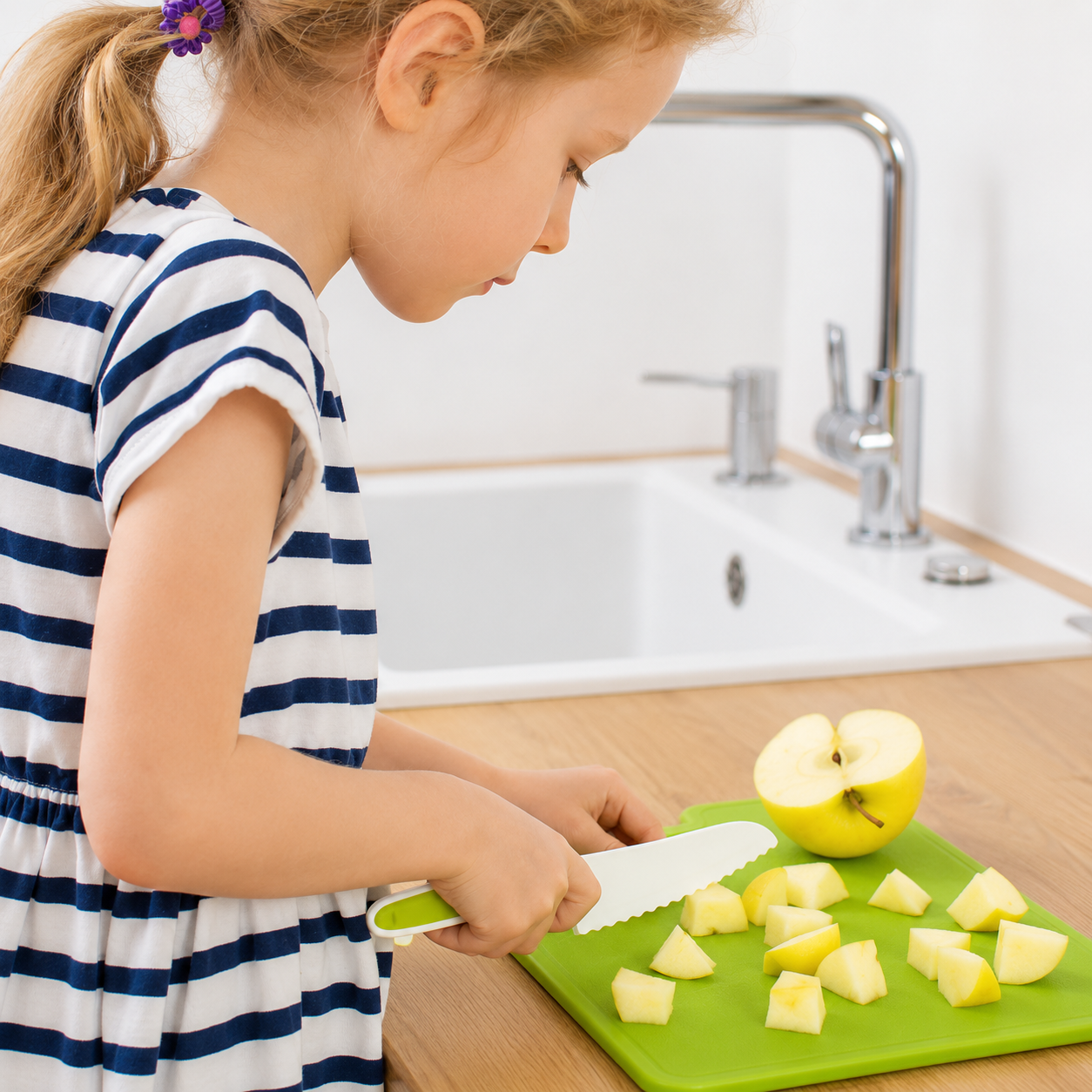 Ergonomisches Montessori-Holzmesser-Set für Kinder